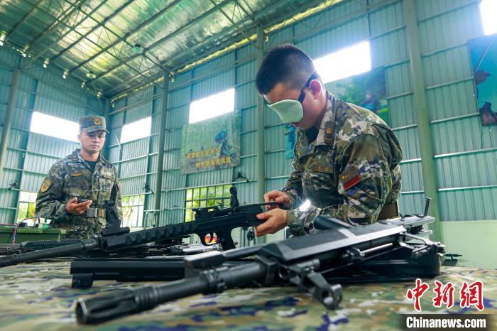 武警广西河池支队官兵掀起群众性练兵热潮