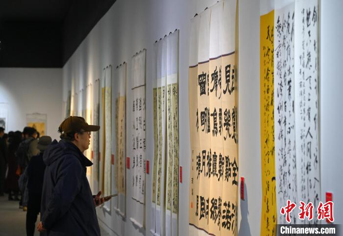 “中国梦·蓉澳情”庆祝澳门回归祖国25周年蓉澳书画展开展